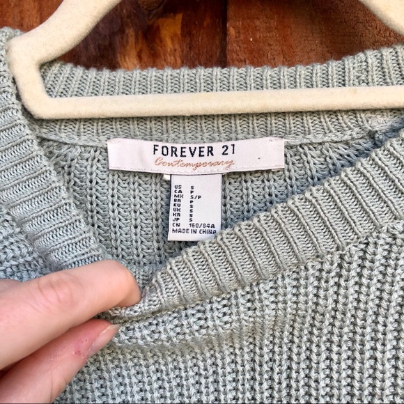 Forever21 sage green cropped sweater lace up crop - Picture 7 of 12